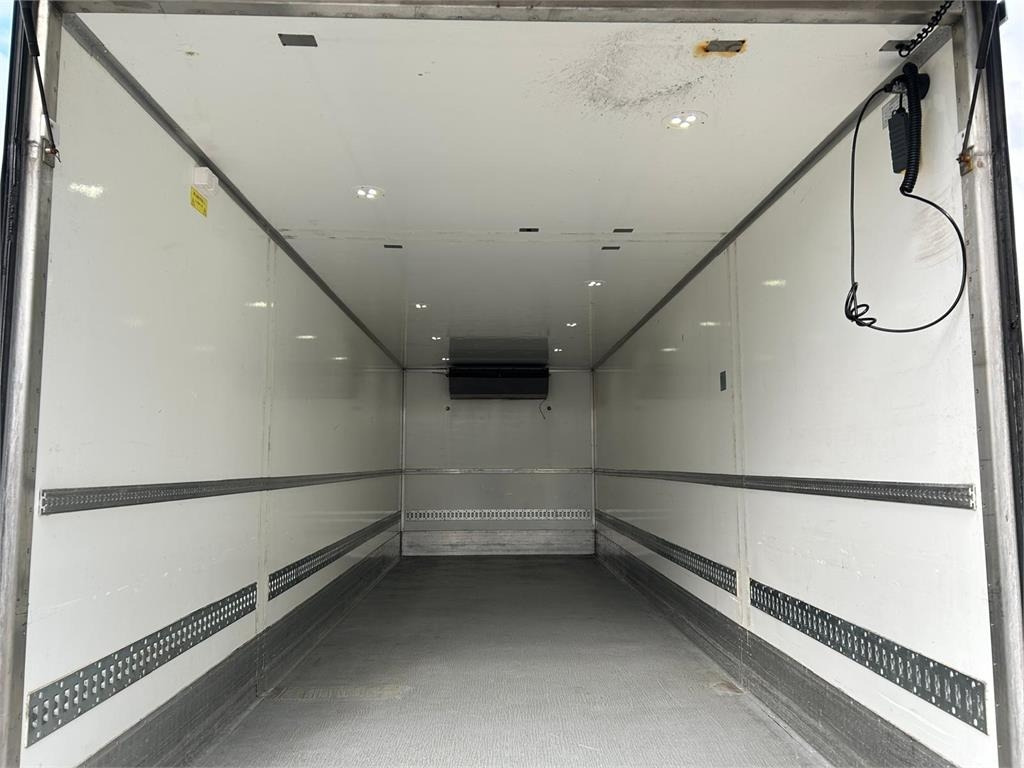 Volvo FL 250 16 ton - Caminhão frigorífico: foto 5 Volvo FL 250 16 ton - Caminhão frigorífico: foto 5