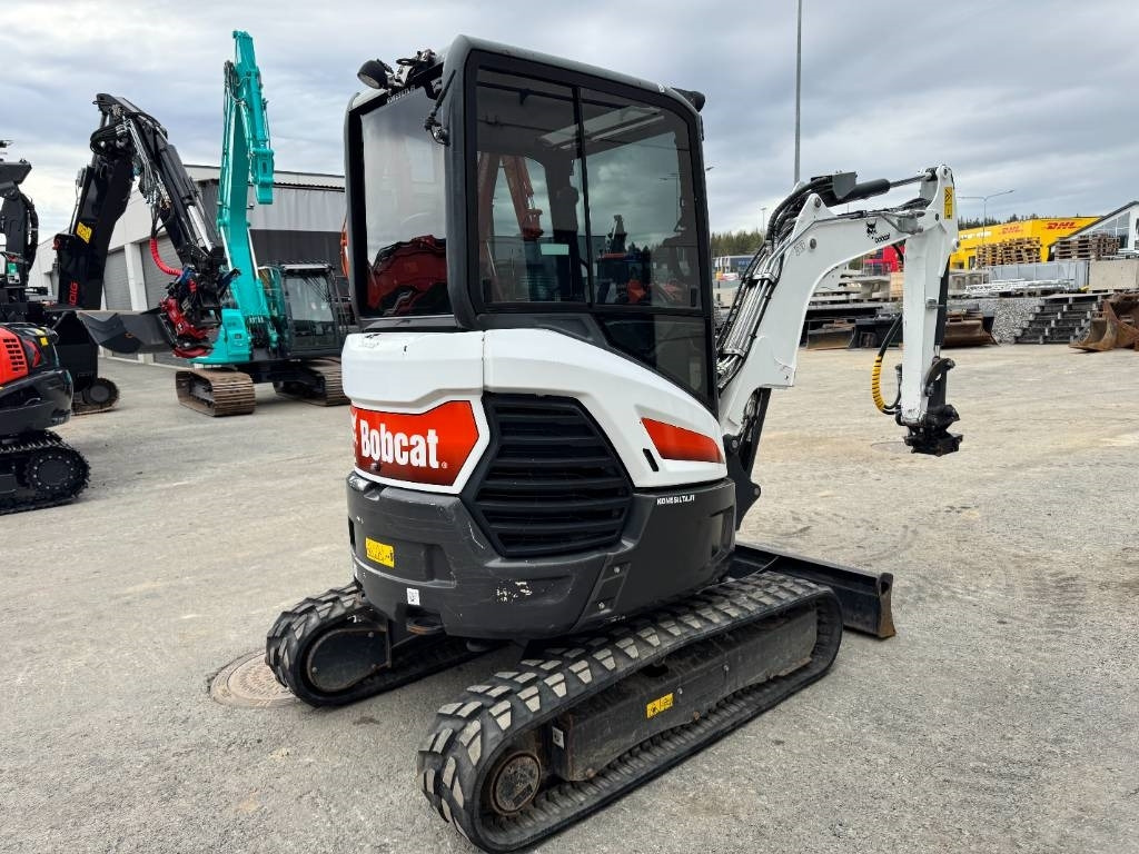 Bobcat E26 KALLISTAJALLA - Mini escavadeira: foto 5 Bobcat E26 KALLISTAJALLA - Mini escavadeira: foto 5