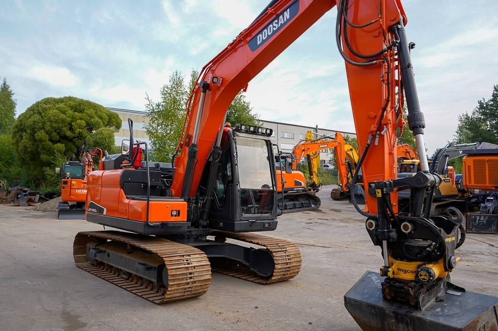 Doosan DX140LC-5 ENGCON  - Escavadora de rastos: foto 5 Doosan DX140LC-5 ENGCON  - Escavadora de rastos: foto 5