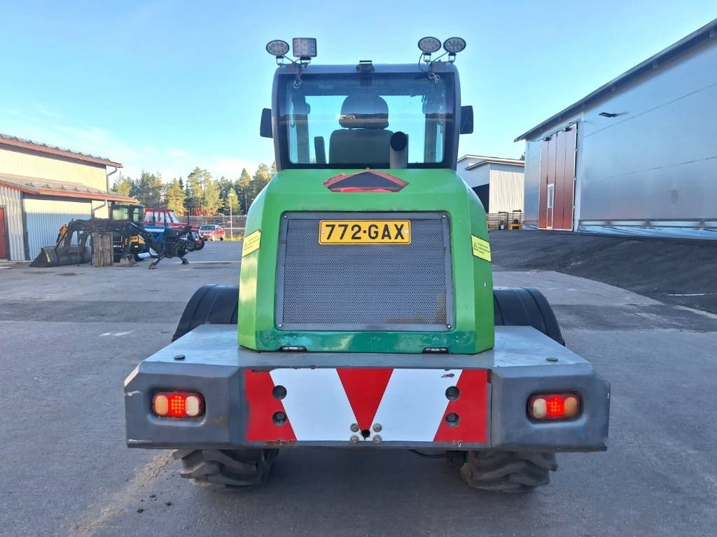 Greenmaster 825T TELEKUORMAAJA  - Carregadeira de rodas: foto 4 Greenmaster 825T TELEKUORMAAJA  - Carregadeira de rodas: foto 4