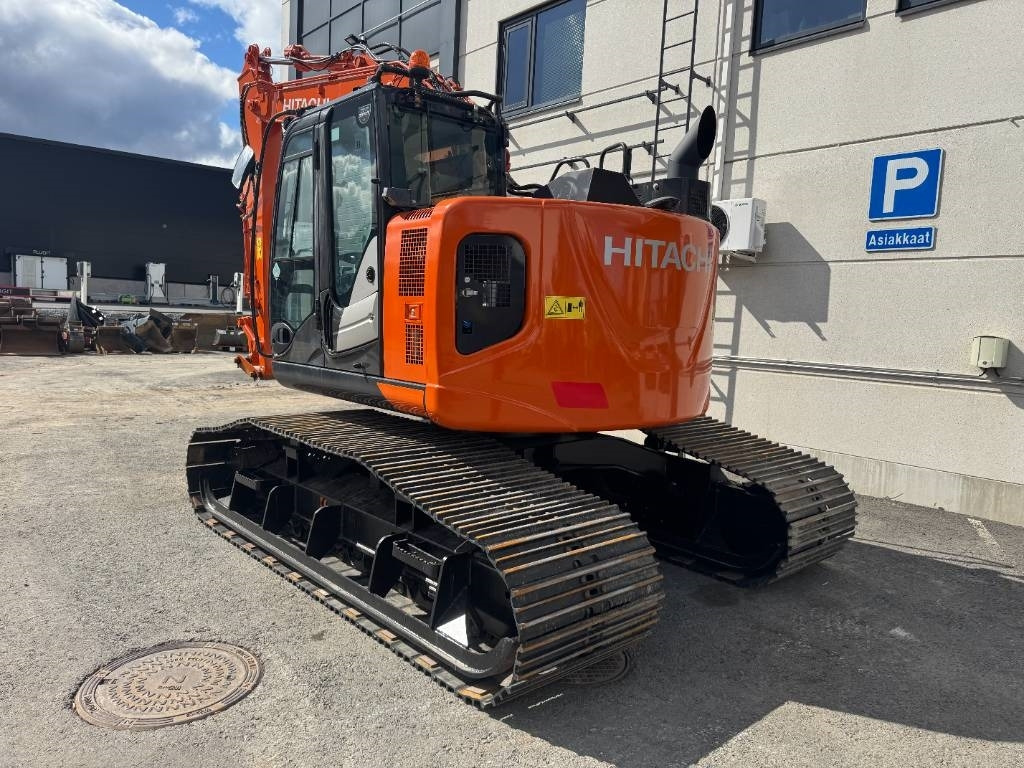 Hitachi MYYTY! SOLD! ZX135USL-6 -SUOALUSTA- - Escavadora de rastos: foto 3 Hitachi MYYTY! SOLD! ZX135USL-6 -SUOALUSTA- - Escavadora de rastos: foto 3