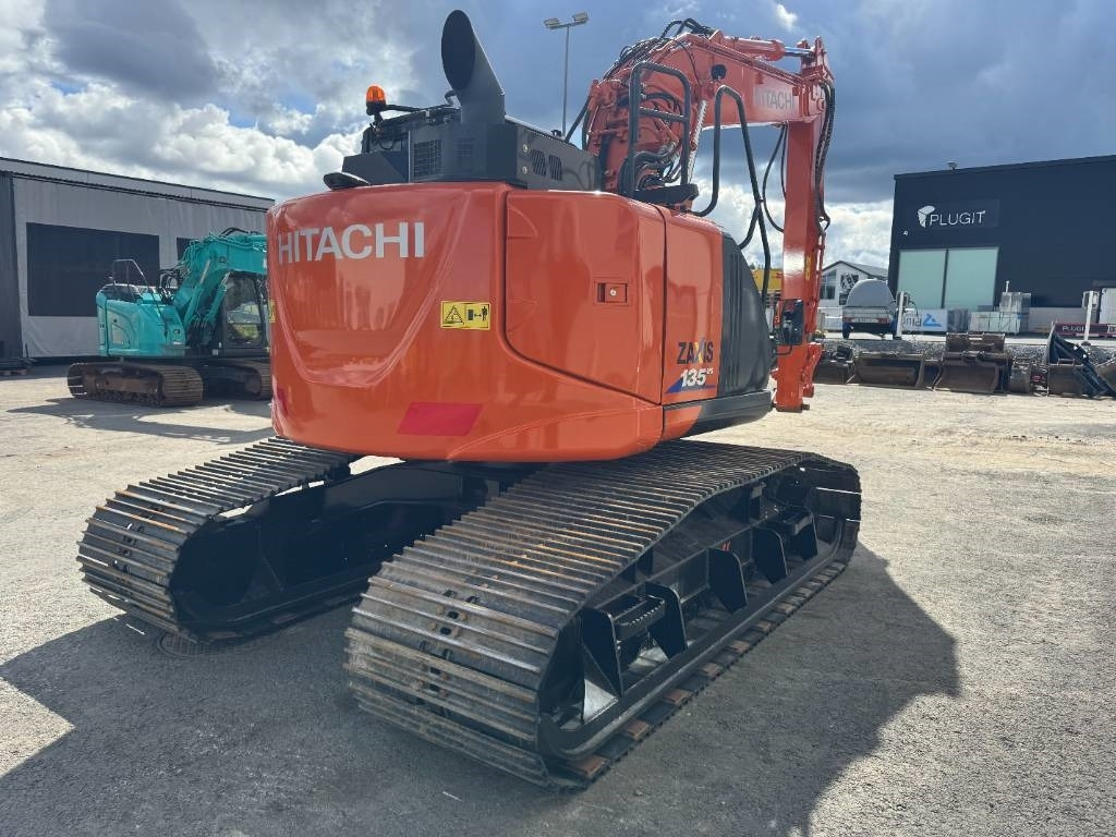 Hitachi MYYTY! SOLD! ZX135USL-6 -SUOALUSTA- - Escavadora de rastos: foto 5 Hitachi MYYTY! SOLD! ZX135USL-6 -SUOALUSTA- - Escavadora de rastos: foto 5