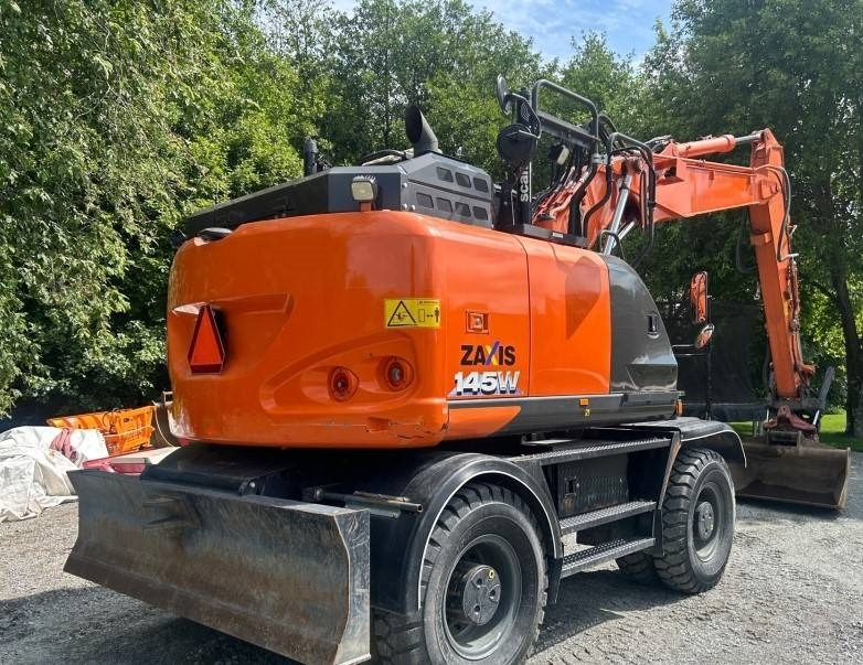 Hitachi ZX 145 W-6 - Escavadeira de rodas: foto 2 Hitachi ZX 145 W-6 - Escavadeira de rodas: foto 2