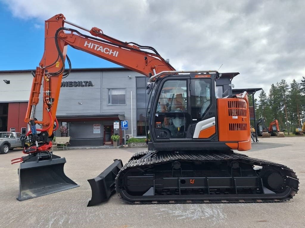 Hitachi ZX135USL-7 PUSKULEVY -SUOALUSTA- - Escavadora de rastos: foto 1 Hitachi ZX135USL-7 PUSKULEVY -SUOALUSTA- - Escavadora de rastos: foto 1