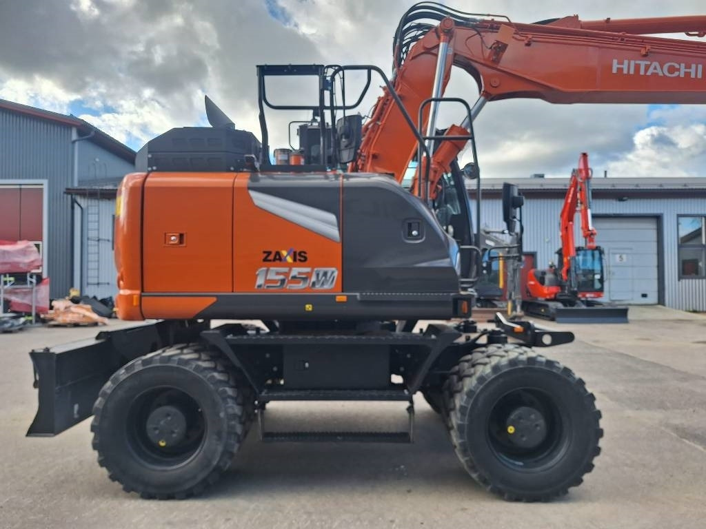 Hitachi ZX155W-7 -STAGE 5- VÄHÄN AJETTU - Escavadeira de rodas: foto 5 Hitachi ZX155W-7 -STAGE 5- VÄHÄN AJETTU - Escavadeira de rodas: foto 5