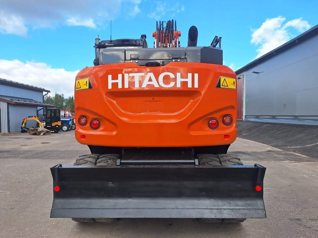 Hitachi ZX155W-7 -STAGE 5- VÄHÄN AJETTU - Escavadeira de rodas: foto 3 Hitachi ZX155W-7 -STAGE 5- VÄHÄN AJETTU - Escavadeira de rodas: foto 3