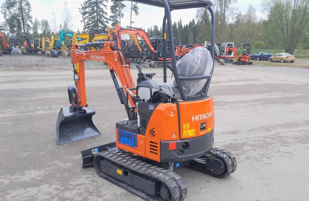 Hitachi ZX17U-6 KALLISTAJALLA - Mini escavadeira: foto 2 Hitachi ZX17U-6 KALLISTAJALLA - Mini escavadeira: foto 2
