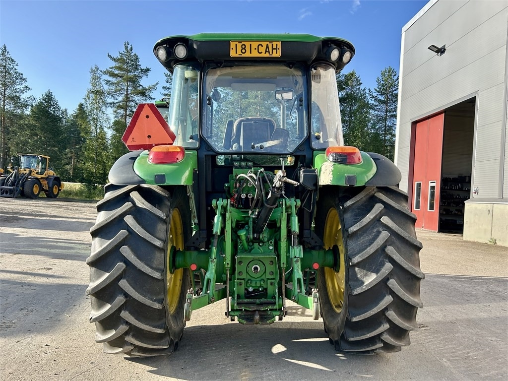 John Deere MYYTY!!SOLD!! 5100M ETUKUORMAAJALLA - Trator: foto 4 John Deere MYYTY!!SOLD!! 5100M ETUKUORMAAJALLA - Trator: foto 4