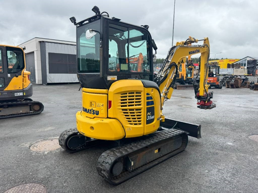 Komatsu PC 35 MR-5  - Mini escavadeira: foto 5 Komatsu PC 35 MR-5  - Mini escavadeira: foto 5