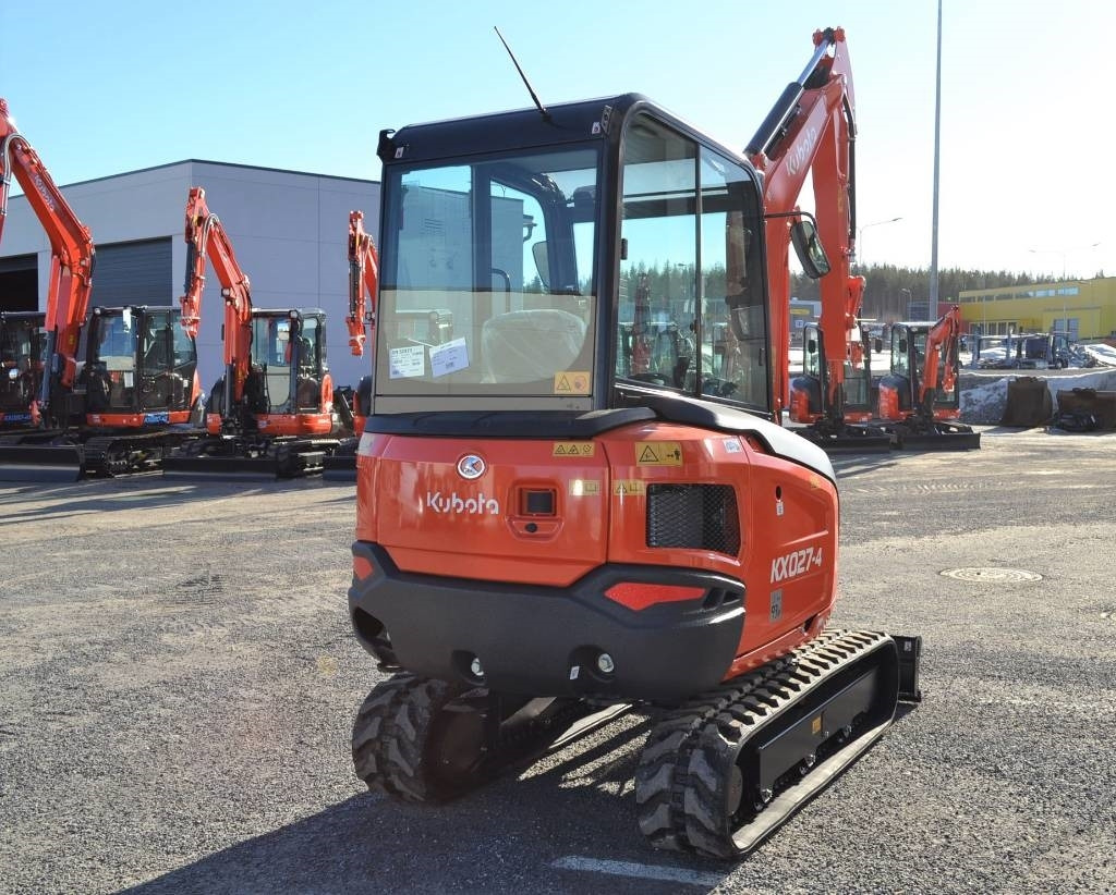 Kubota KX027-4 UUSI, TAKUU 24KK - Mini escavadeira: foto 3 Kubota KX027-4 UUSI, TAKUU 24KK - Mini escavadeira: foto 3