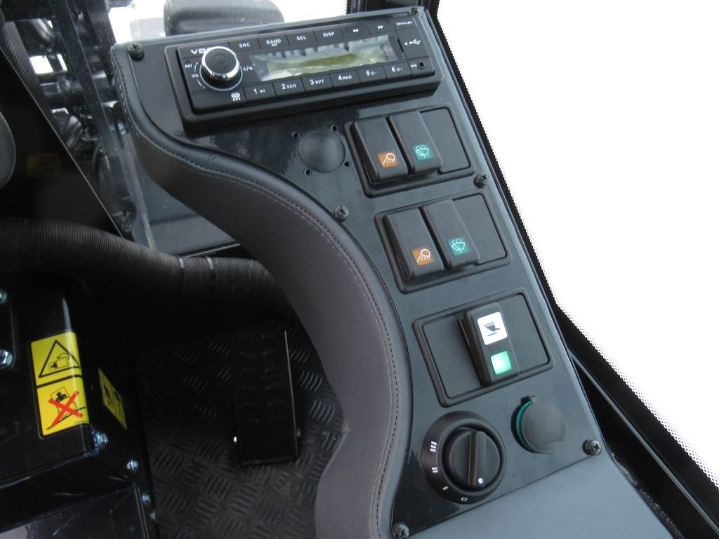 Carregadeira articulada nuevo Kubota RT260-2 UUSI, TAKUU: foto 16