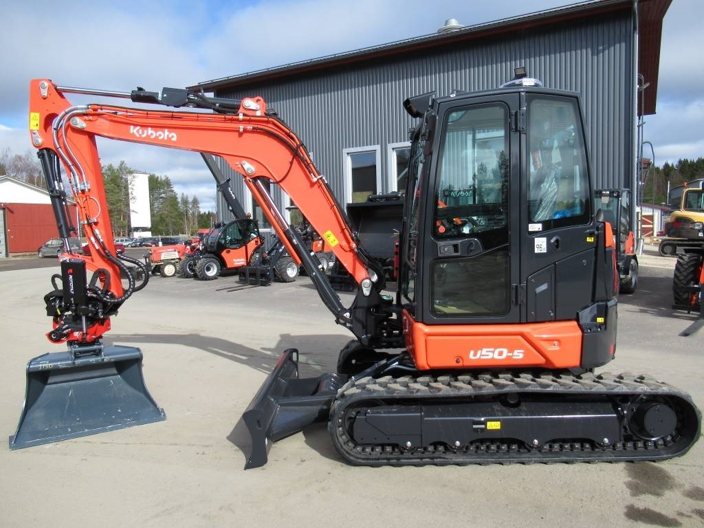 Kubota U50-5 UUTUUS! KOEAJA!! - Mini escavadeira: foto 1 Kubota U50-5 UUTUUS! KOEAJA!! - Mini escavadeira: foto 1