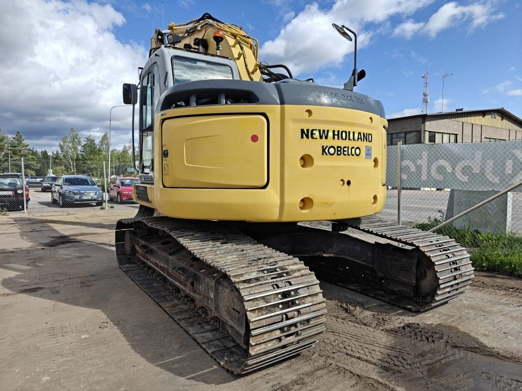 New Holland E225BSR ENGCONILLA  - Escavadora de rastos: foto 2 New Holland E225BSR ENGCONILLA  - Escavadora de rastos: foto 2