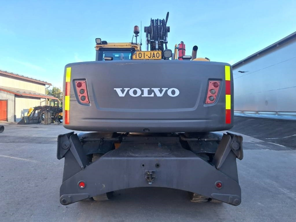 Volvo EW160C PYÖRITTÄJÄLLÄ - Escavadeira de rodas: foto 3 Volvo EW160C PYÖRITTÄJÄLLÄ - Escavadeira de rodas: foto 3