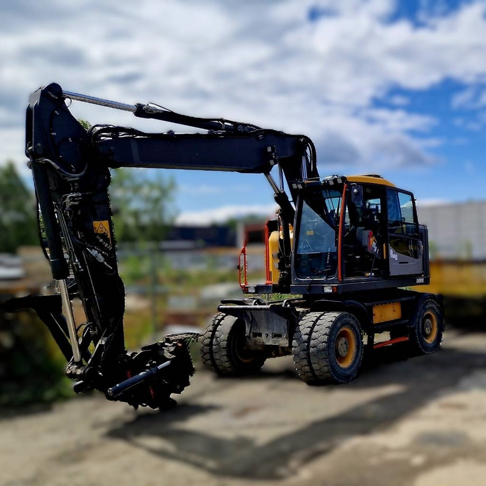 Escavadeira de rodas Volvo EWR 170 E: foto 6