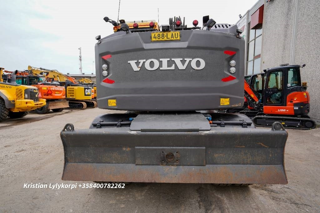 Volvo EWR150E ROTOTILTILLÄ - Escavadeira de rodas: foto 4 Volvo EWR150E ROTOTILTILLÄ - Escavadeira de rodas: foto 4