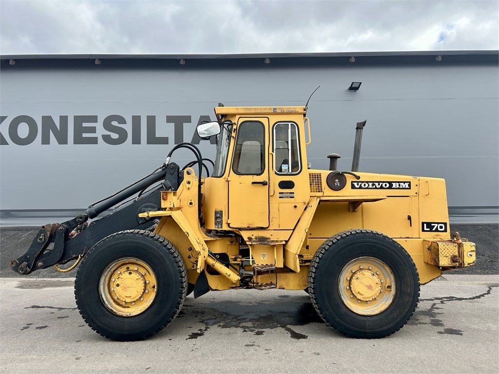 Volvo L 70 - Carregadeira de rodas: foto 1 Volvo L 70 - Carregadeira de rodas: foto 1