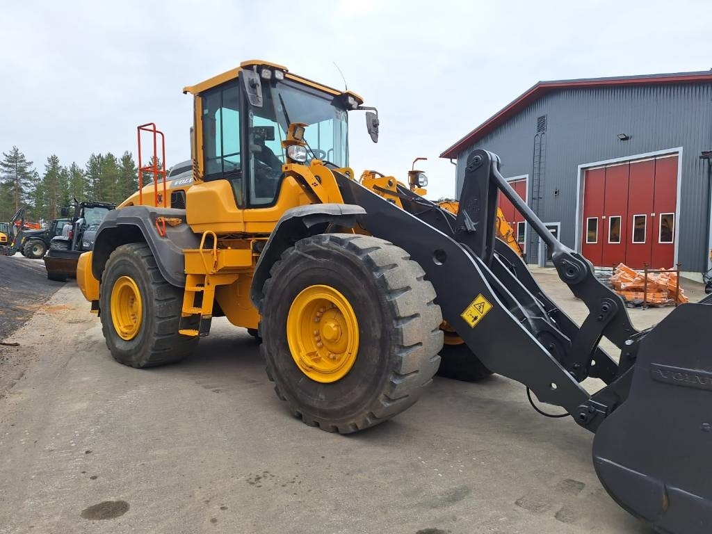 Volvo L110H VAAKA, YM - Carregadeira de rodas: foto 5 Volvo L110H VAAKA, YM - Carregadeira de rodas: foto 5