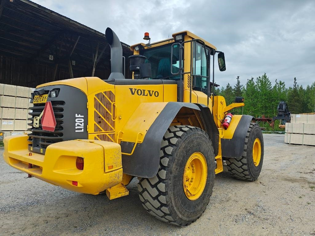 Volvo L120F RASVARI YM. - Carregadeira de rodas: foto 2 Volvo L120F RASVARI YM. - Carregadeira de rodas: foto 2