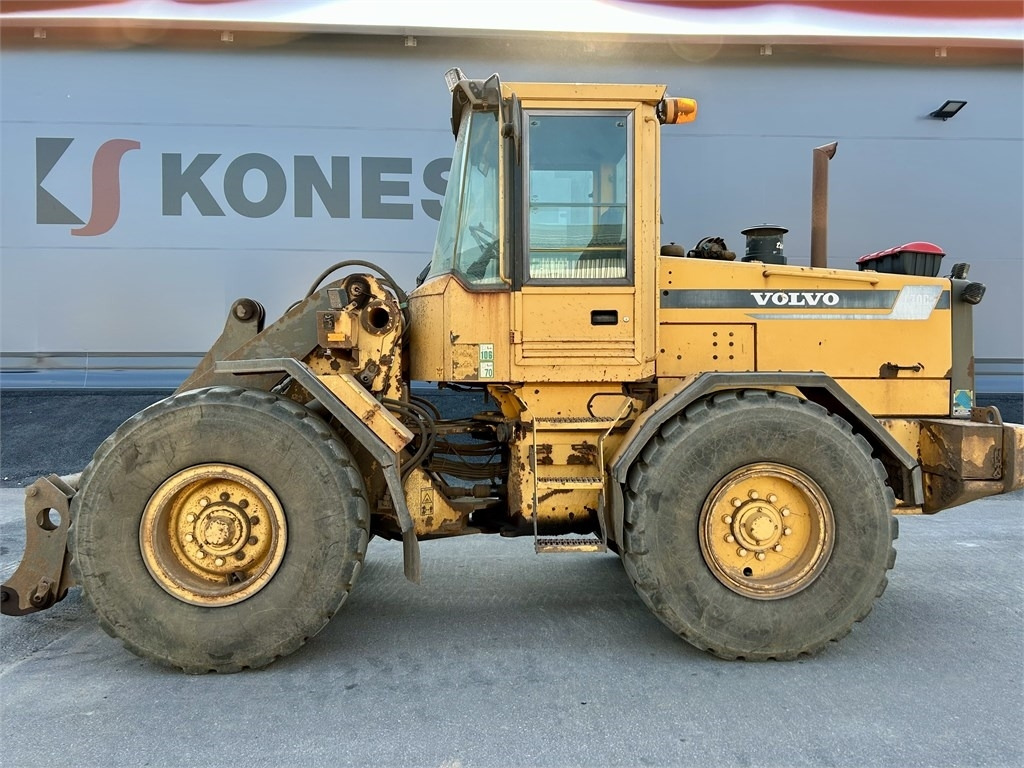 Volvo L70C RASVARILLA - Carregadeira de rodas: foto 1 Volvo L70C RASVARILLA - Carregadeira de rodas: foto 1