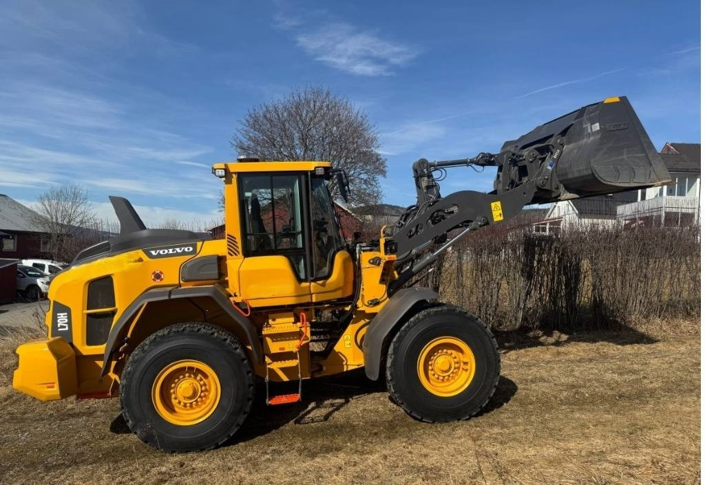 Locação de Volvo L70H2  Volvo L70H2: foto 8