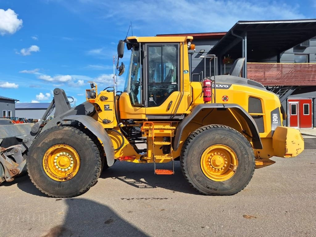 Volvo L90H RASVARI, VAAKA YM.  - Carregadeira de rodas: foto 2 Volvo L90H RASVARI, VAAKA YM.  - Carregadeira de rodas: foto 2