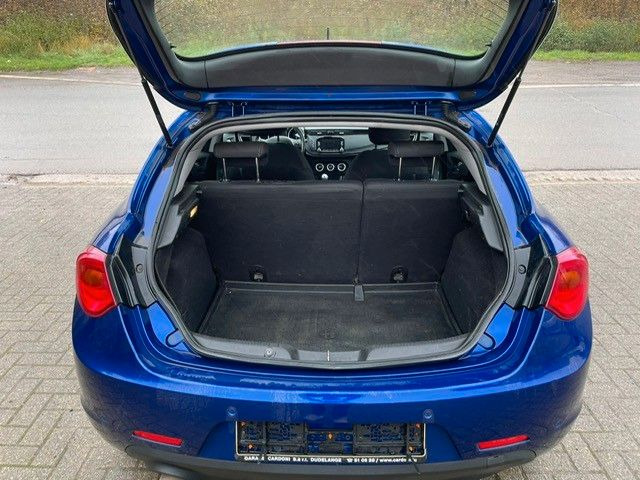 Alfa Romeo Giulietta Basis. Klima. Navi. Tempomat. - Carro perua: foto 5 Alfa Romeo Giulietta Basis. Klima. Navi. Tempomat. - Carro perua: foto 5