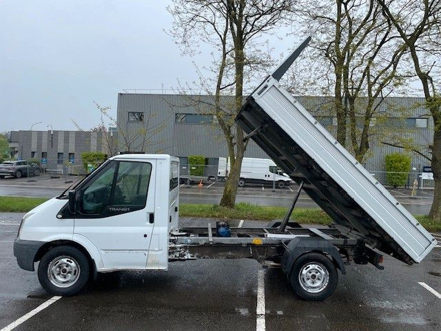Ford Transit 2.4TDCI. Dreiseitenkipper 3.30m. - Furgão basculante: foto 1 Ford Transit 2.4TDCI. Dreiseitenkipper 3.30m. - Furgão basculante: foto 1
