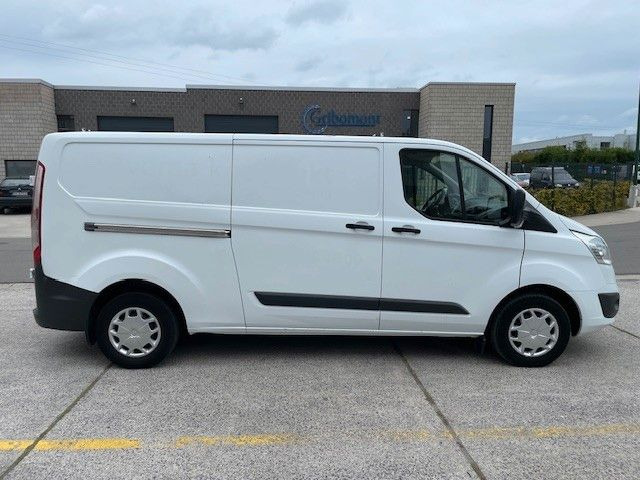 Ford Transit Custom 2.2TDCI. Klima. Tempomat. L2. - Furgão compacto: foto 2 Ford Transit Custom 2.2TDCI. Klima. Tempomat. L2. - Furgão compacto: foto 2