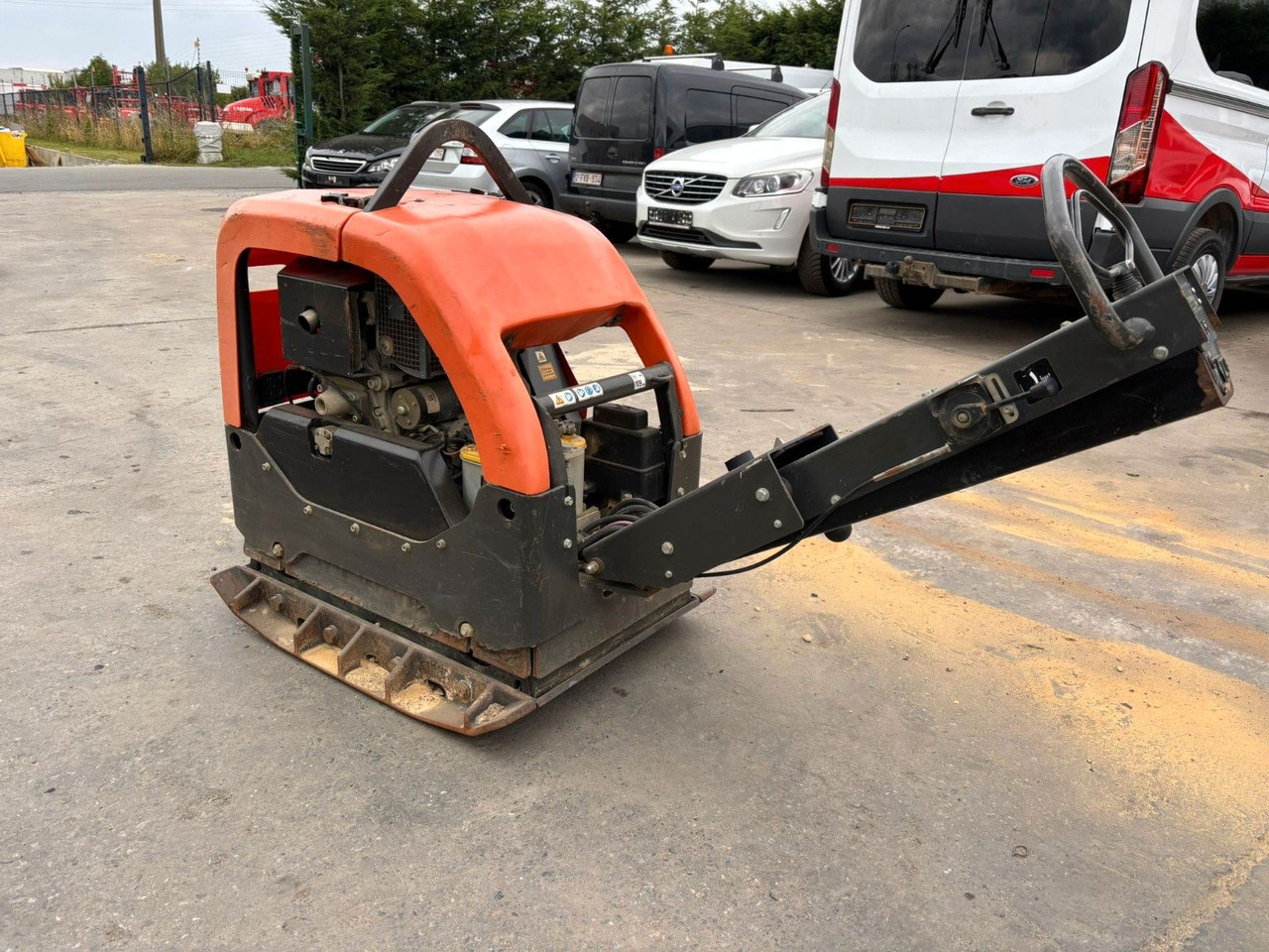 Plate Wals Husqvarna LG504 - Placas vibratórias: foto 4 Plate Wals Husqvarna LG504 - Placas vibratórias: foto 4