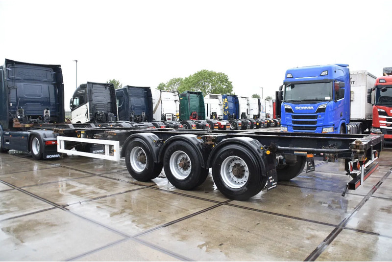 Krone SDC 27 - BPW AXLES - DRUM BRAKES - - Semireboque transportador de contêineres/ Caixa móvel: foto 4 Krone SDC 27 - BPW AXLES - DRUM BRAKES - - Semireboque transportador de contêineres/ Caixa móvel: foto 4