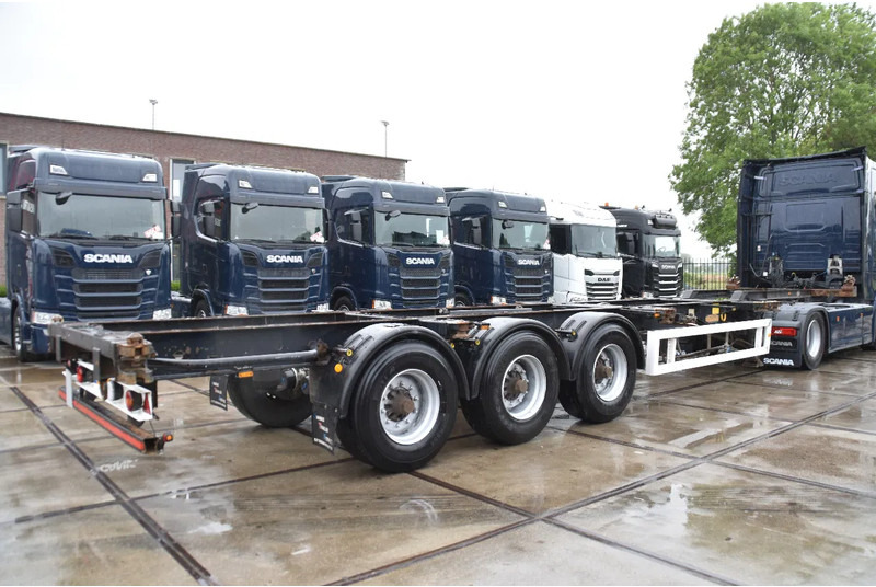 Krone SDC 27 - BPW AXLES - DRUM BRAKES - - Semireboque transportador de contêineres/ Caixa móvel: foto 2 Krone SDC 27 - BPW AXLES - DRUM BRAKES - - Semireboque transportador de contêineres/ Caixa móvel: foto 2