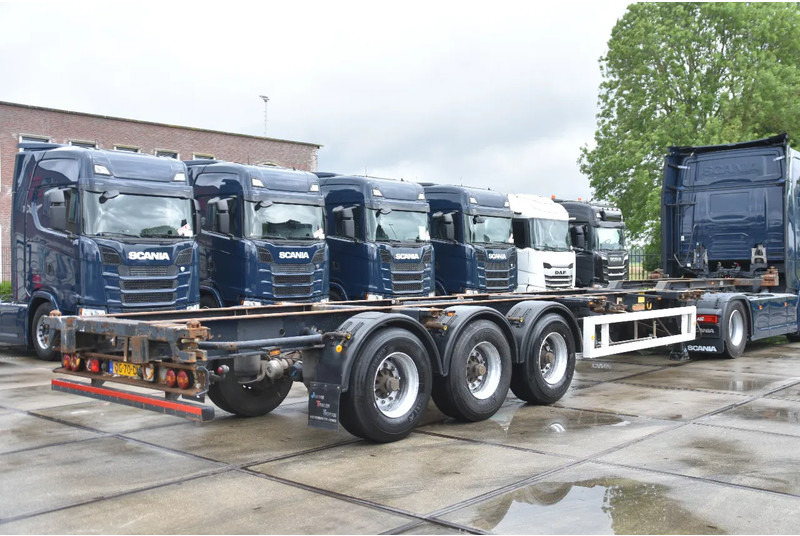 Krone SDC 27 - BPW AXLES - DRUM BRAKES - - Semireboque transportador de contêineres/ Caixa móvel: foto 2 Krone SDC 27 - BPW AXLES - DRUM BRAKES - - Semireboque transportador de contêineres/ Caixa móvel: foto 2
