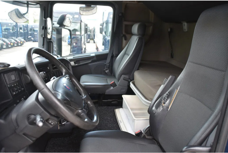 Scania R450 HL 6x2 + THERMO KING TS-300 - RETARDER - WHEELBASE: 510 CM - AIRCO - - Caminhão frigorífico: foto 5 Scania R450 HL 6x2 + THERMO KING TS-300 - RETARDER - WHEELBASE: 510 CM - AIRCO - - Caminhão frigorífico: foto 5