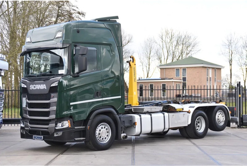 Scania S500 NGS 6x2*4 - HOOKLIFT SYSTEM - RETARDER - PARK. AIRCO - WHEELBASE: 475 CM - PTO - GOOD CONDITION - - Caminhão polibenne: foto 2 Scania S500 NGS 6x2*4 - HOOKLIFT SYSTEM - RETARDER - PARK. AIRCO - WHEELBASE: 475 CM - PTO - GOOD CONDITION - - Caminhão polibenne: foto 2