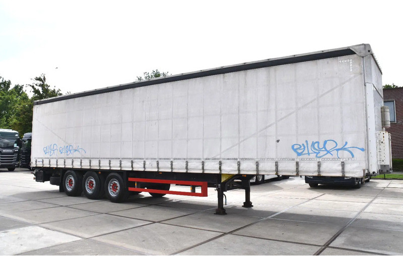 Schmitz Cargobull SCB*S3T - SLIDING CURTAINS/ROOF - DISC BRAKES - SAFETY ROOF - GOOD CONDITION - - Semi-reboque de lona: foto 1 Schmitz Cargobull SCB*S3T - SLIDING CURTAINS/ROOF - DISC BRAKES - SAFETY ROOF - GOOD CONDITION - - Semi-reboque de lona: foto 1