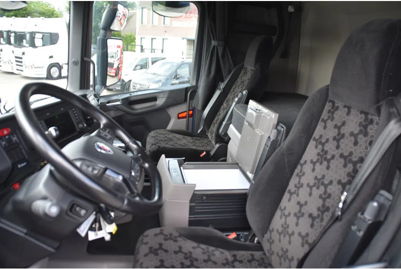 Scania R530 V8 NGS 4x2 - ADR FL - RETARDER - 253 TKM - ACC - NAVI - PTO - DIFF. LOCK - EXCELLENT CONDITION - - Tractor: foto 5 Scania R530 V8 NGS 4x2 - ADR FL - RETARDER - 253 TKM - ACC - NAVI - PTO - DIFF. LOCK - EXCELLENT CONDITION - - Tractor: foto 5