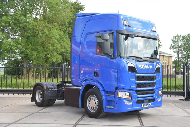 Scania R530 V8 NGS 4x2 - ADR FL - RETARDER - 253 TKM - ACC - NAVI - PTO - DIFF. LOCK - EXCELLENT CONDITION - - Tractor: foto 2 Scania R530 V8 NGS 4x2 - ADR FL - RETARDER - 253 TKM - ACC - NAVI - PTO - DIFF. LOCK - EXCELLENT CONDITION - - Tractor: foto 2