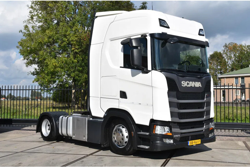Scania S410 NGS 4x2EB MEGA 95 cm or 103 cm driving height - RETARDER - 806 TKM - FULL AIR - PARK. AIRCO - LEATHER SEATS - 2 x FUEL TANK - Tractor: foto 1 Scania S410 NGS 4x2EB MEGA 95 cm or 103 cm driving height - RETARDER - 806 TKM - FULL AIR - PARK. AIRCO - LEATHER SEATS - 2 x FUEL TANK - Tractor: foto 1