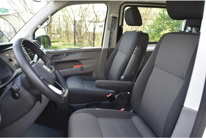 Volkswagen Transporter 2.0 TDI - 110 KW - ONLY 10 TKM - AUT. GEARBOX - NAVI - CAMERA - SLIDING DOOR - LIKE NEW !! - Furgão compacto, Carrinha cabine dupla: foto 4 Volkswagen Transporter 2.0 TDI - 110 KW - ONLY 10 TKM - AUT. GEARBOX - NAVI - CAMERA - SLIDING DOOR - LIKE NEW !! - Furgão compacto, Carrinha cabine dupla: foto 4