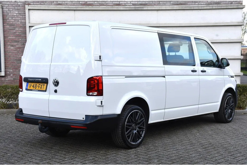 Volkswagen Transporter 2.0 TDI - 110 KW - ONLY 10 TKM - AUT. GEARBOX - NAVI - CAMERA - SLIDING DOOR - LIKE NEW !! - Furgão compacto, Carrinha cabine dupla: foto 3 Volkswagen Transporter 2.0 TDI - 110 KW - ONLY 10 TKM - AUT. GEARBOX - NAVI - CAMERA - SLIDING DOOR - LIKE NEW !! - Furgão compacto, Carrinha cabine dupla: foto 3
