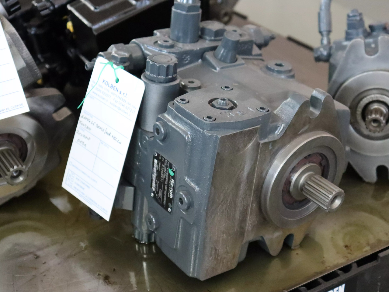 REXROTH A10VG45DA1D2/10R-NSC10F015SH - Bomba hidráulica de Equipamento de movimentação: foto 1 REXROTH A10VG45DA1D2/10R-NSC10F015SH - Bomba hidráulica de Equipamento de movimentação: foto 1