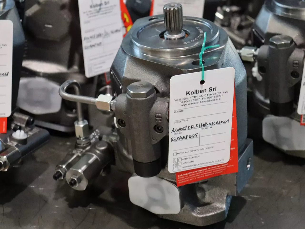 REXROTH A10VO28DFLR/31R-VSC62K01 - Motor hidráulico de Máquina de construção: foto 1 REXROTH A10VO28DFLR/31R-VSC62K01 - Motor hidráulico de Máquina de construção: foto 1