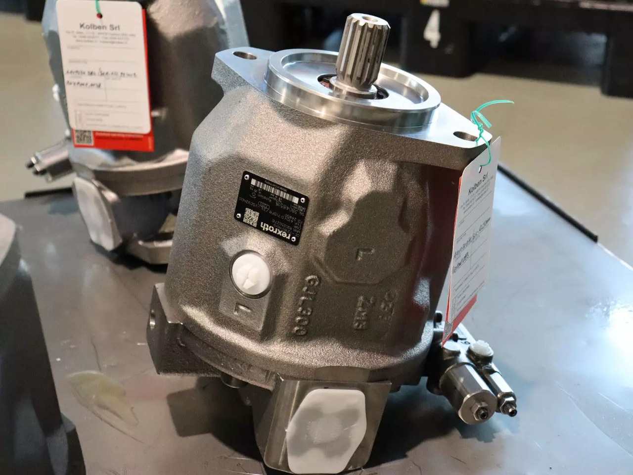 REXROTH A10VO71DFR/31L-VSC92N00 - Bomba hidráulica de Máquina de construção: foto 1 REXROTH A10VO71DFR/31L-VSC92N00 - Bomba hidráulica de Máquina de construção: foto 1