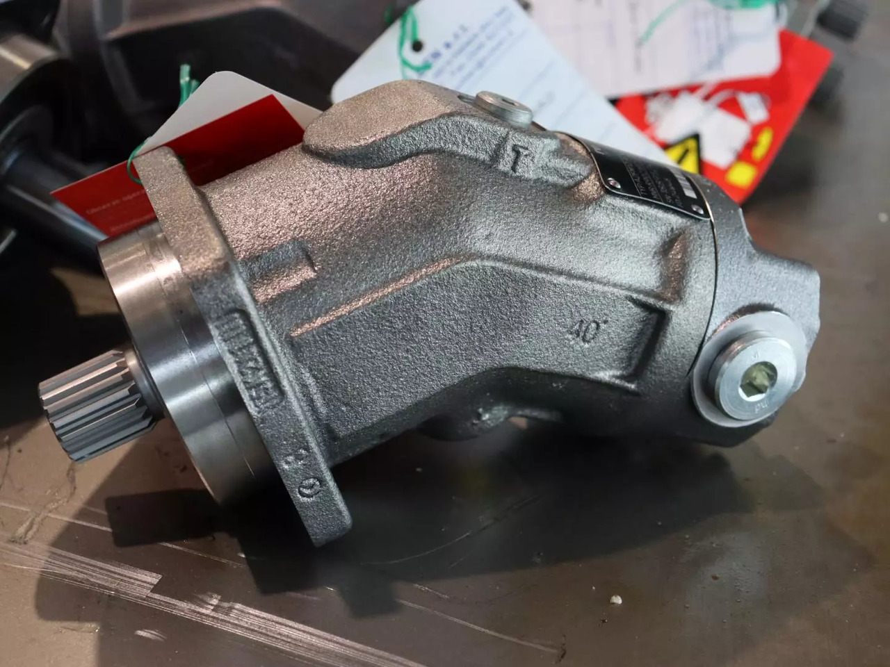 REXROTH A2FM12/61W-VAB040 - Motor hidráulico de Equipamento de movimentação: foto 1 REXROTH A2FM12/61W-VAB040 - Motor hidráulico de Equipamento de movimentação: foto 1