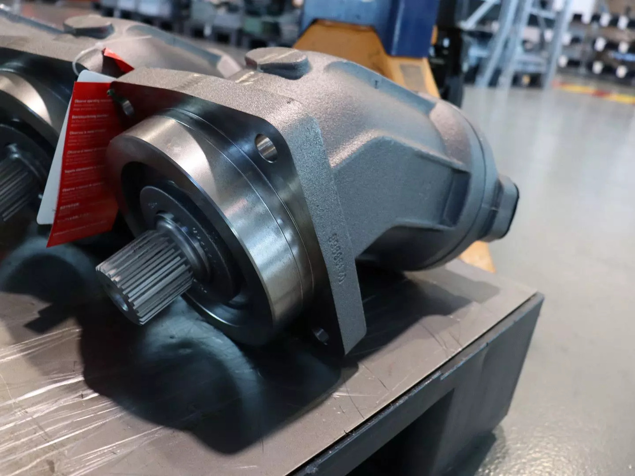 REXROTH A2FM160/61W-VAB010 - Motor hidráulico de Máquina de construção: foto 1 REXROTH A2FM160/61W-VAB010 - Motor hidráulico de Máquina de construção: foto 1