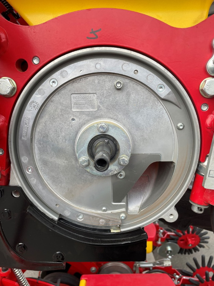 Grimme MATRIX 1800 - Semeadeira: foto 5 Grimme MATRIX 1800 - Semeadeira: foto 5