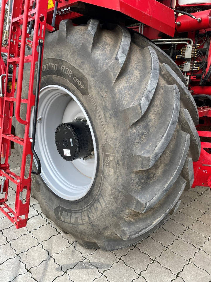 Grimme REXOR 6300 Platinum - Maquina para lavrar a terra: foto 5 Grimme REXOR 6300 Platinum - Maquina para lavrar a terra: foto 5