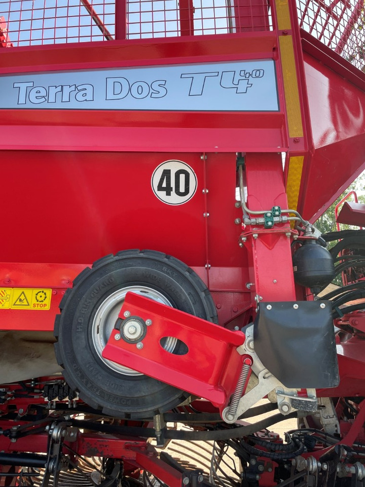 Holmer T4-40 - Maquina para lavrar a terra: foto 5 Holmer T4-40 - Maquina para lavrar a terra: foto 5