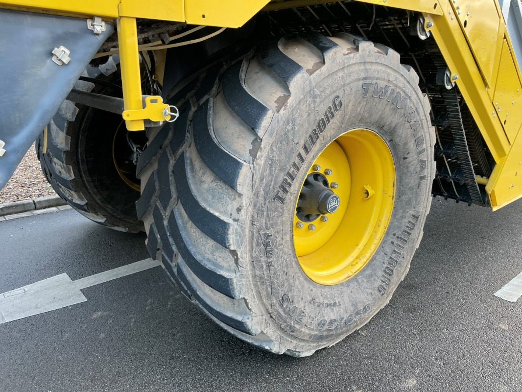 ROPA Keiler 2 4 TG RK 22 - Colheitadeira: foto 4 ROPA Keiler 2 4 TG RK 22 - Colheitadeira: foto 4